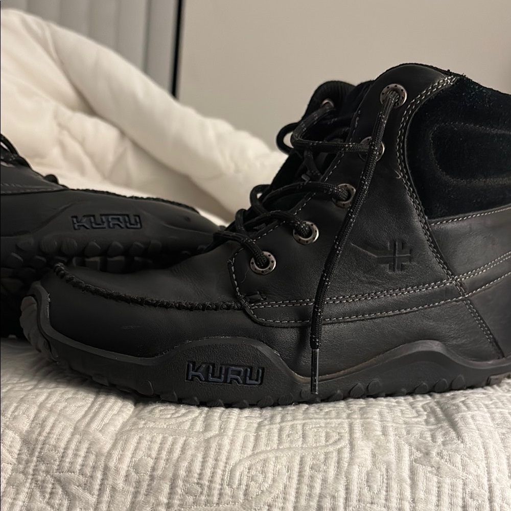KURU Black High-Top Leather Shoes
